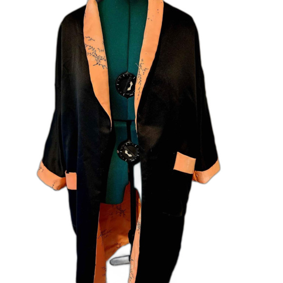 Vintage Dragon Embroidered Kimone Robe Satin Black Reversible Size Large - Picture 2 of 7